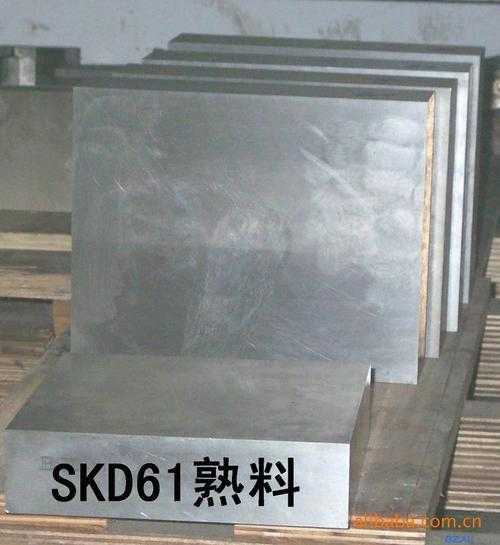 冲裁10钢用什么材料的凸模